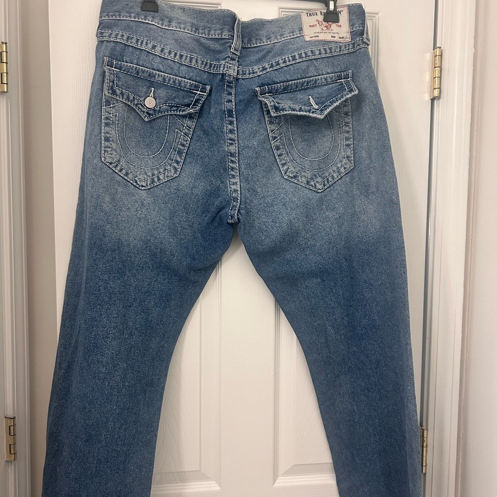 True Religion Men's Blue Jeans inseam 32. 
Size 38